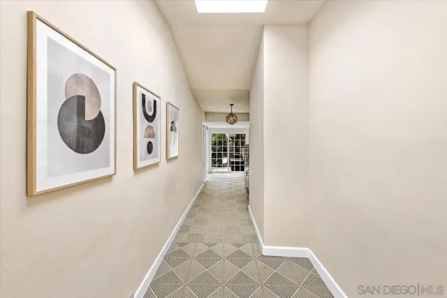 $2,750,000 | 7202 Via Capri, La Jolla, CA 92037