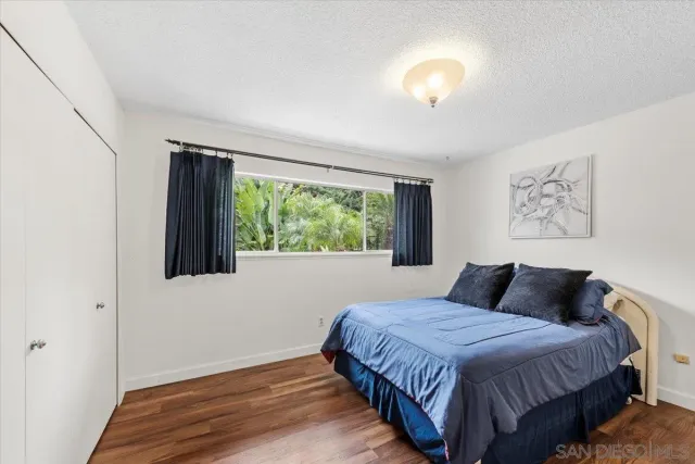 $2,750,000 | 7202 Via Capri, La Jolla, CA 92037