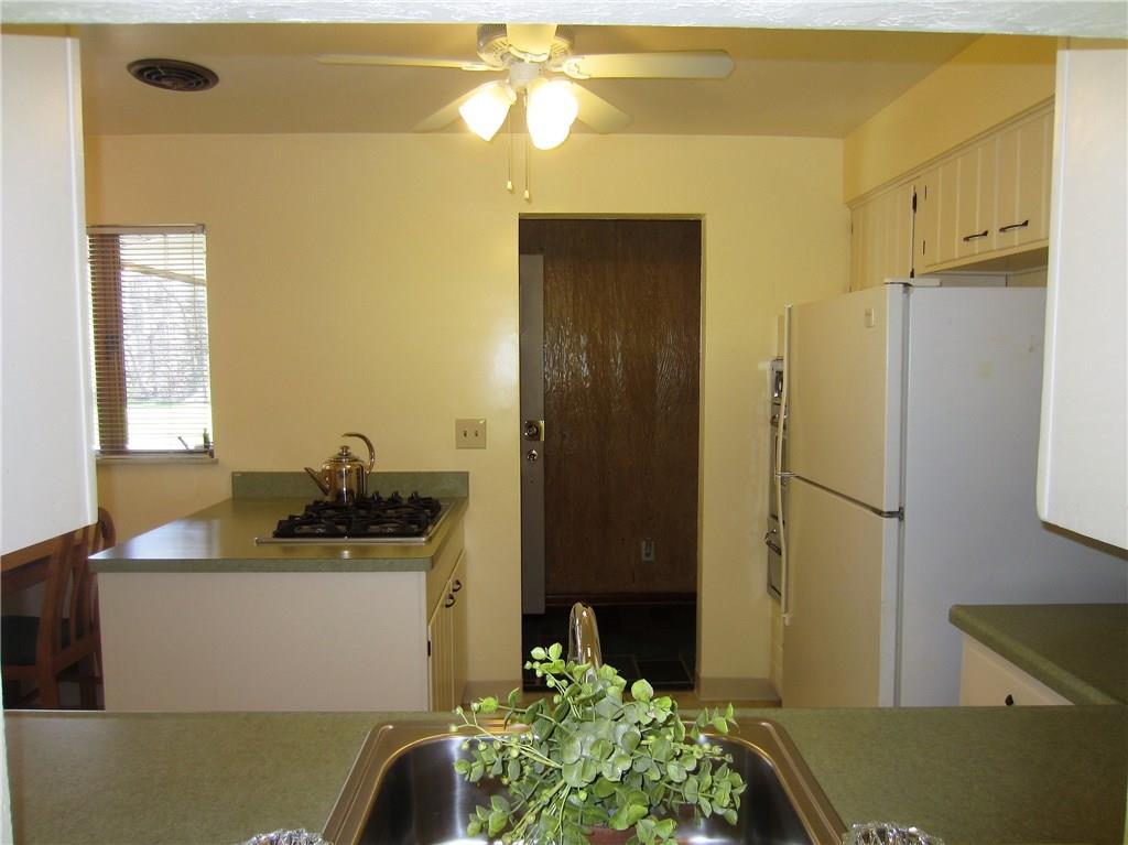 3329 Jacks Run Road McKeesport, PA 15131 - Photo 8 of 24 Gallery Image 8