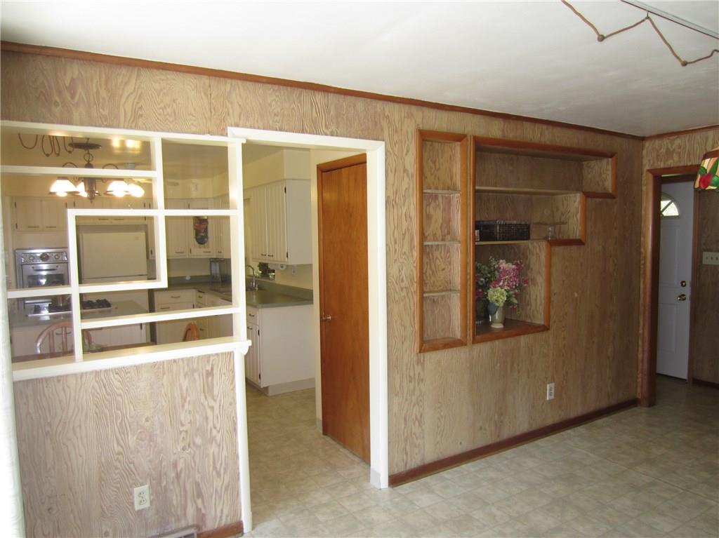 3329 Jacks Run Road McKeesport, PA 15131 - Photo 9 of 24 Gallery Image 9
