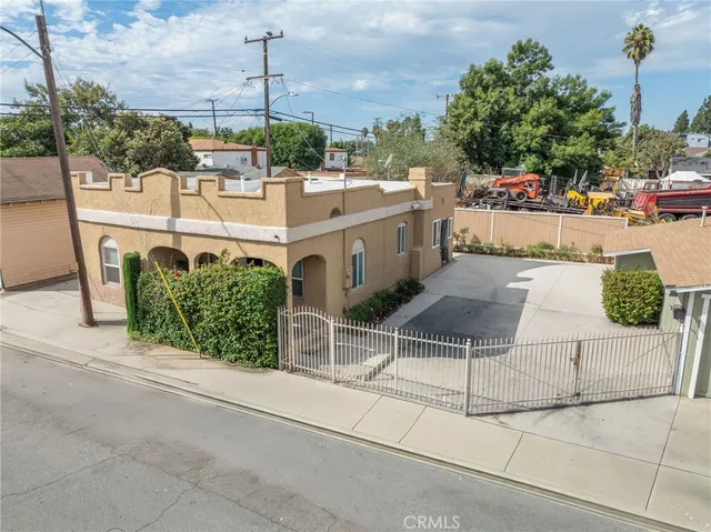 $1,150,000 | 926 East Pine Street, Santa Ana, CA 92701