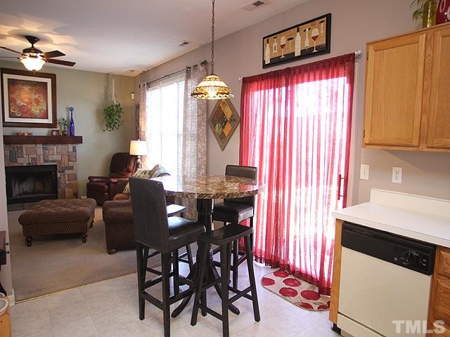 537 Hanska Way Raleigh, NC 27610 - Photo 4 of 14 Gallery Image 4