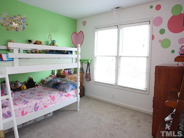 537 Hanska Way Raleigh, NC 27610 - Photo 9 of 14 Gallery Image 9