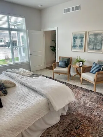 $659,999 | 847 North Verona Circle, Unit 5, Grafton, WI 53024