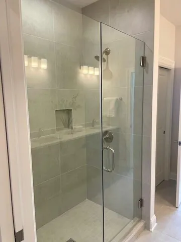 $659,999 | 847 North Verona Circle, Unit 5, Grafton, WI 53024