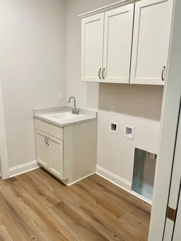 $659,999 | 847 North Verona Circle, Unit 5, Grafton, WI 53024