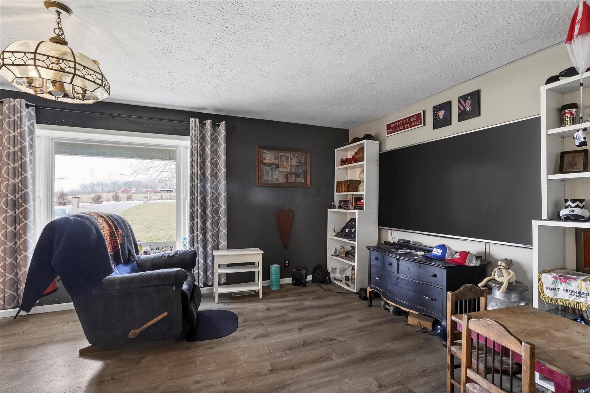 11677 Todhunter Road Leesburg, OH 45135 - Photo 16 of 47 26-11677TodHunterRd-022