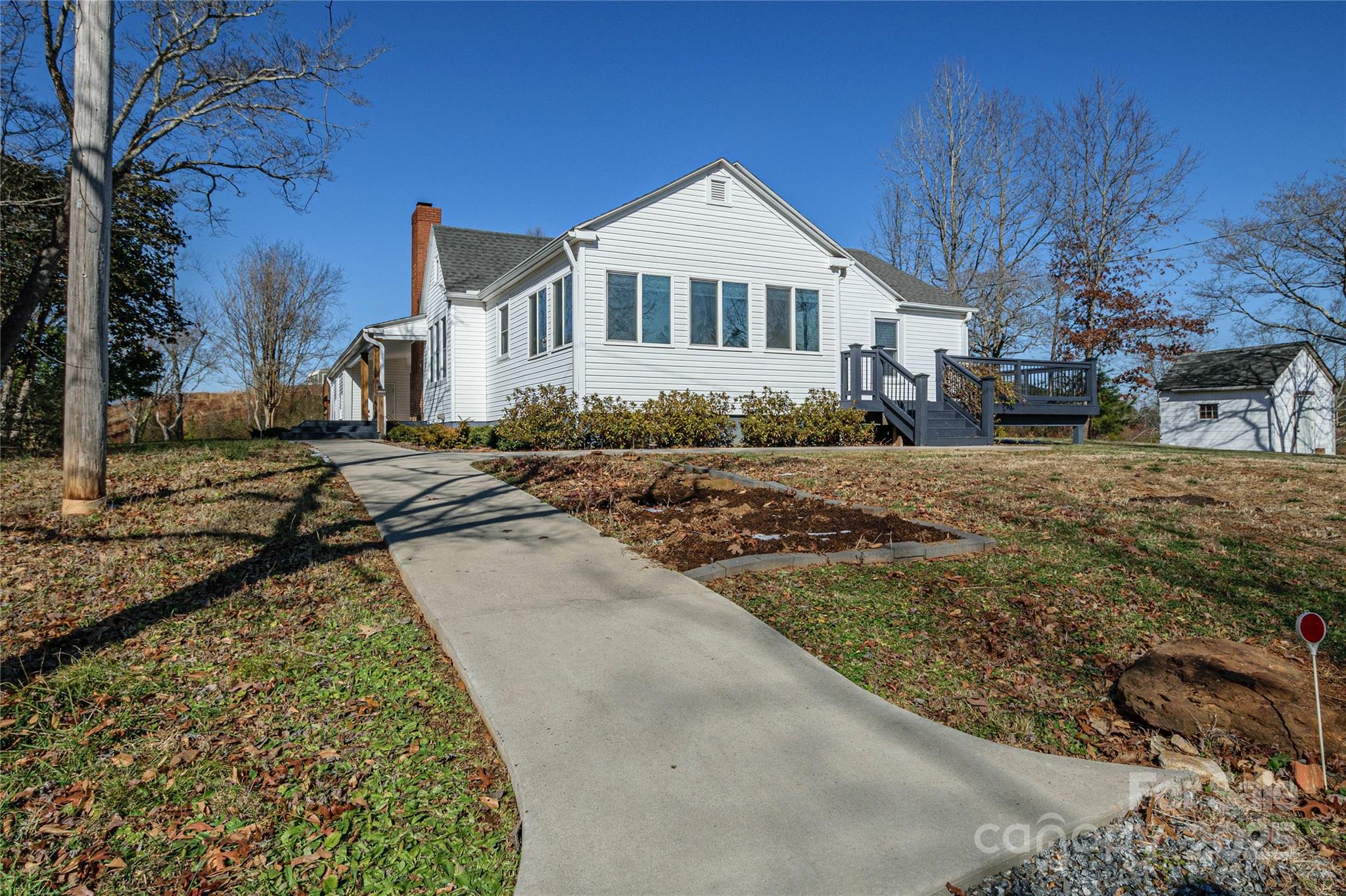11 Will Green Road Tryon, NC 28782 - Photo 3 of 47