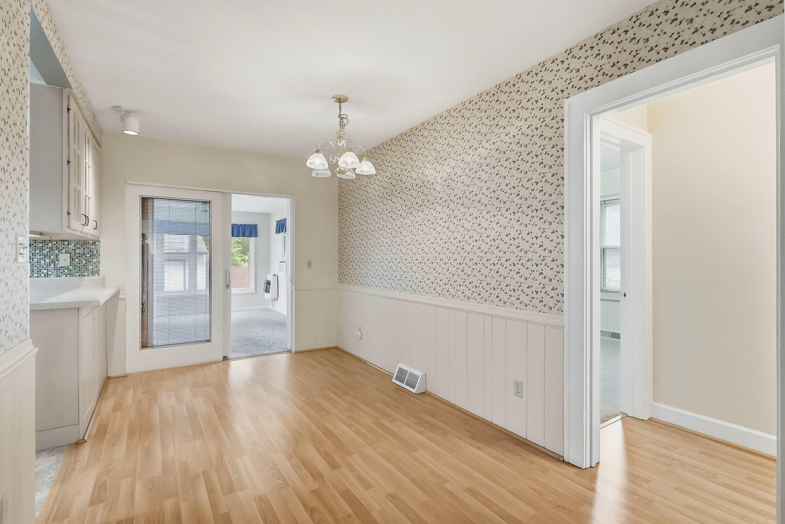 2534 30th Street Rock Island, IL 61201 - Photo 11 of 32