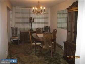 1040 Springfield Road Collingdale, PA 19023 - Photo 6 of 12