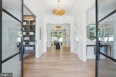 $4,795,000 | 5840 Hilldon Street, McLean, VA 22101