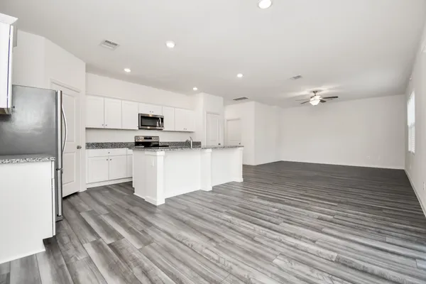 $2,492 | 7819 Royalwood Drive, Houston, TX 77049