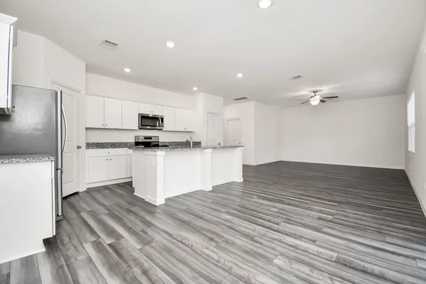 $2,442 | 7819 Royalwood Drive, Houston, TX 77049