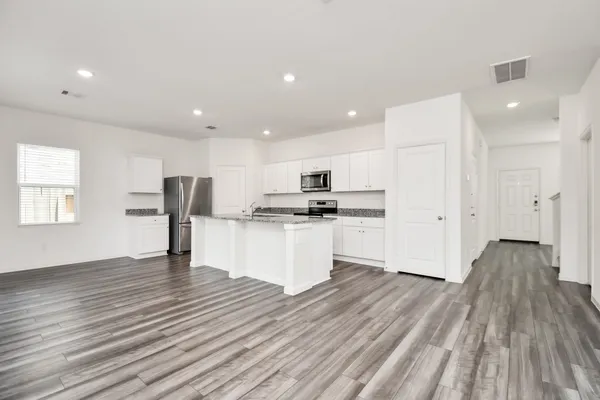 $2,492 | 7819 Royalwood Drive, Houston, TX 77049