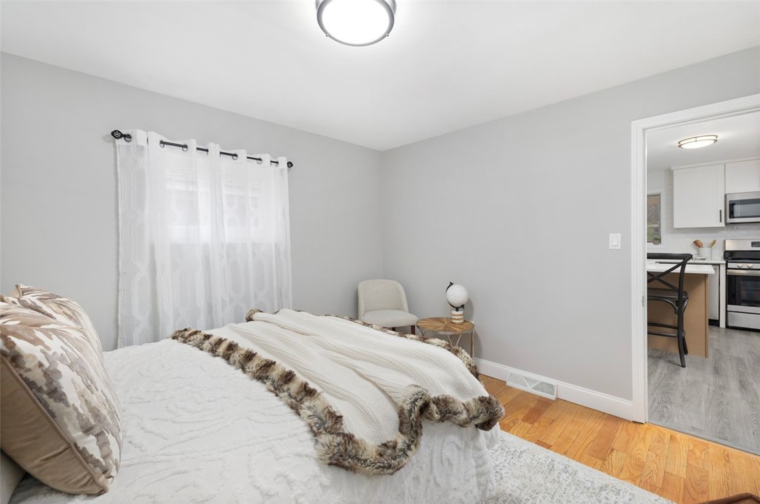 374 Crandall Road Tiverton, RI 02878 - Photo 16 of 25