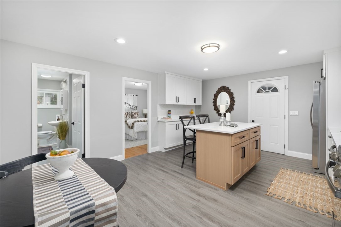 374 Crandall Road Tiverton, RI 02878 - Photo 4 of 25