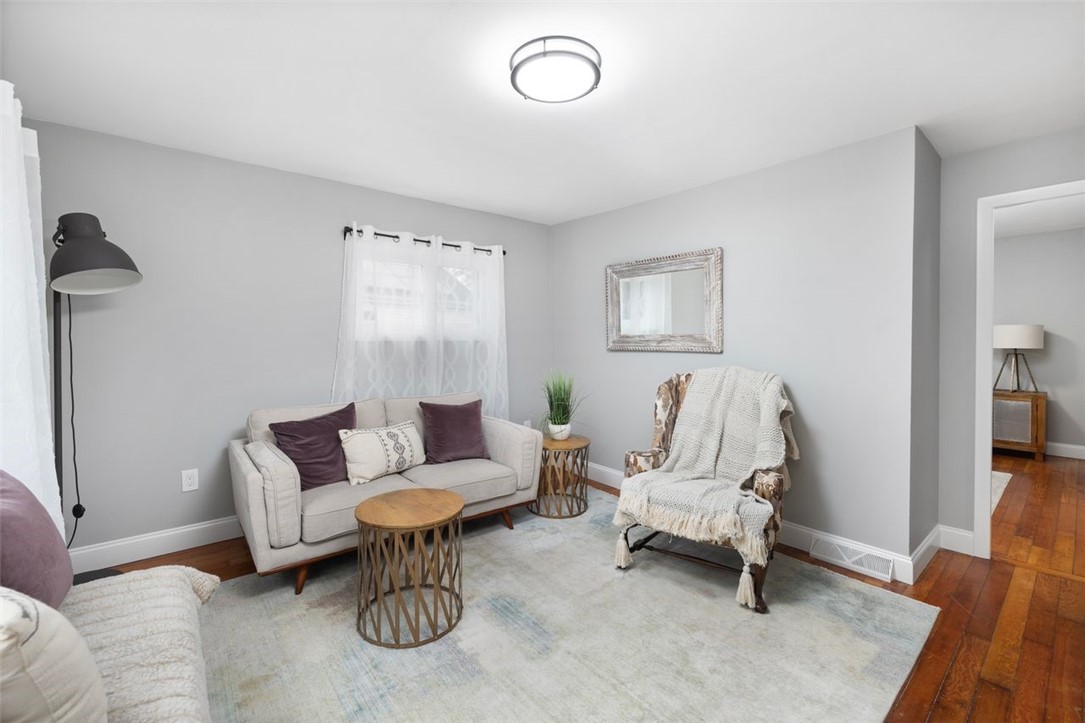 374 Crandall Road Tiverton, RI 02878 - Photo 9 of 25