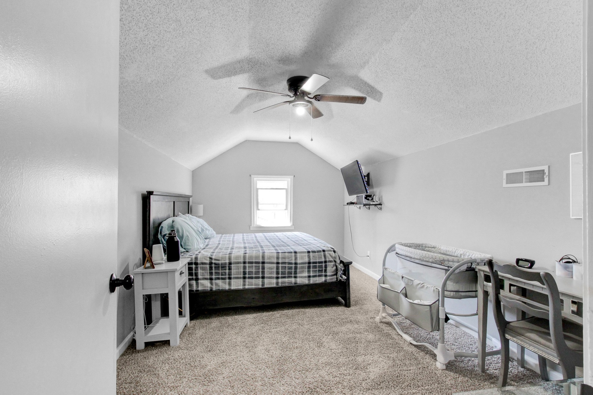 342 Edmondson Ferry Road Clarksville, TN 37040 - Photo 16 of 19 Gallery Image 16