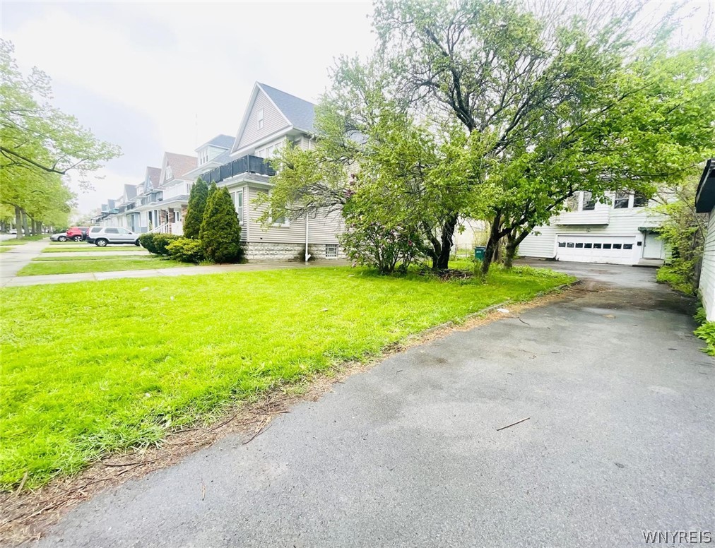 115 Stratford Road Buffalo, NY 14216 - Photo 3 of 20