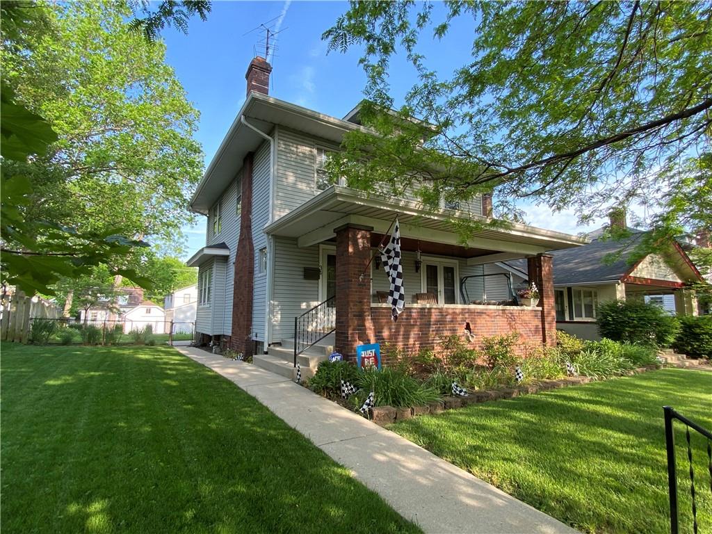 34 North Ridgeview Drive Indianapolis, IN 46219 - Photo 1 of 36 Gallery Image 1