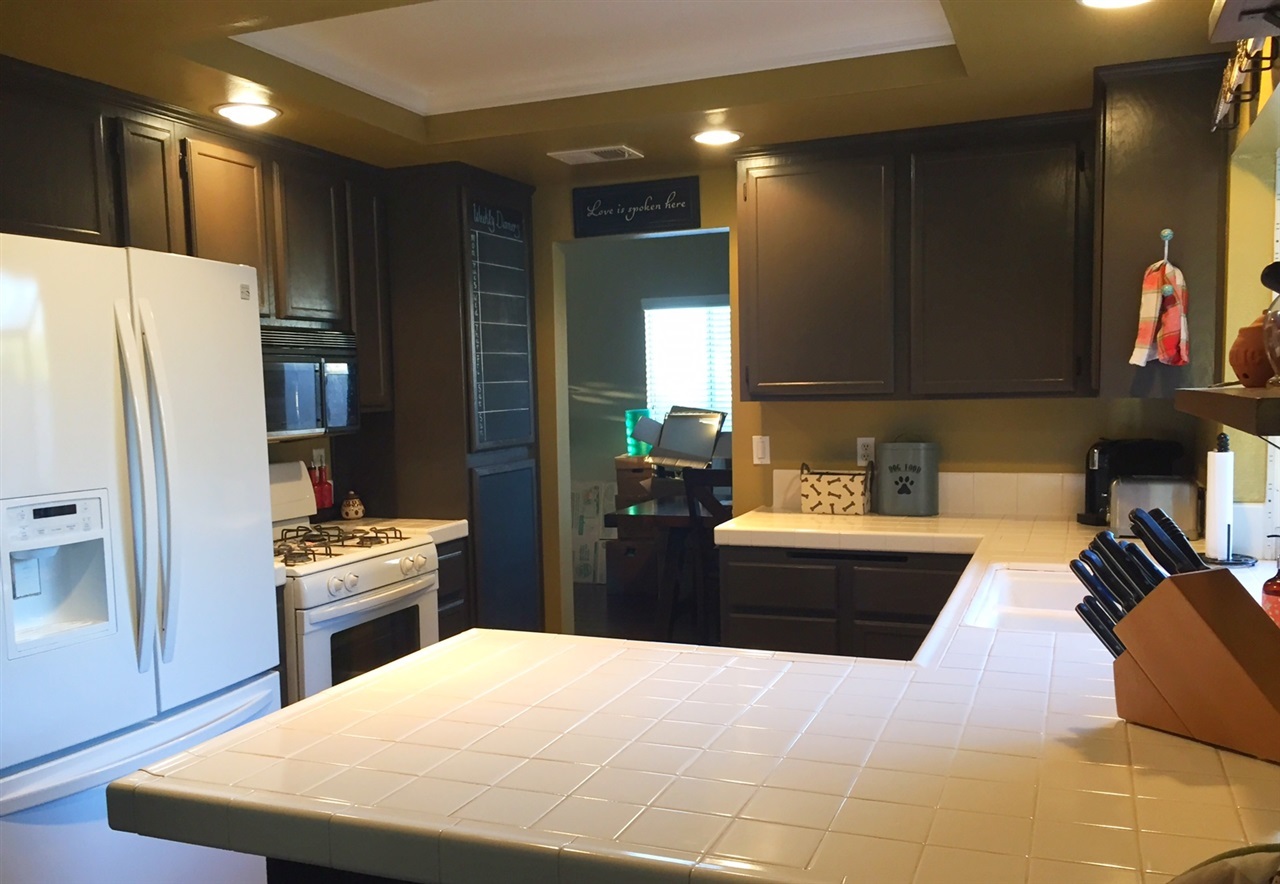 558 Heather Ridge Road San Marcos, CA 92078 - Photo 10 of 18