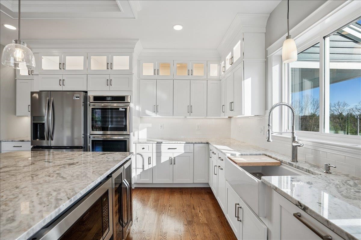 137 Snow Pond Road Concord, NH 03301 - Photo 2 of 57