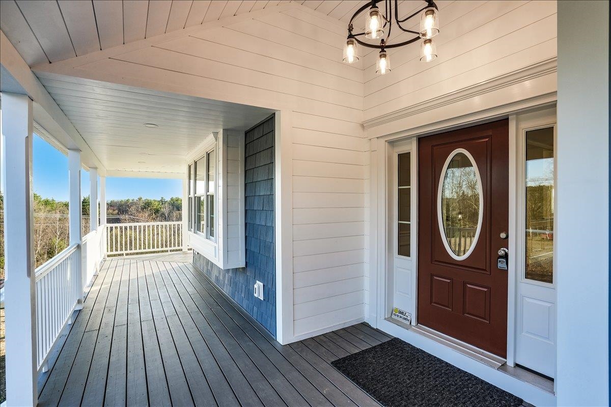 137 Snow Pond Road Concord, NH 03301 - Photo 3 of 57