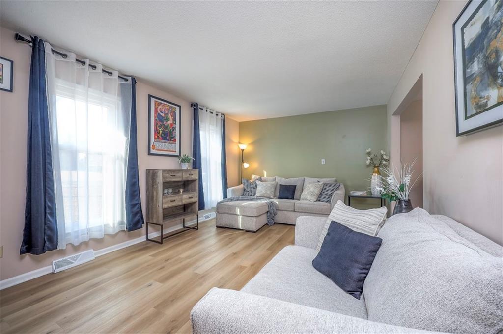 4931 Bluejacket Street Shawnee, KS 66203 - Photo 5 of 36