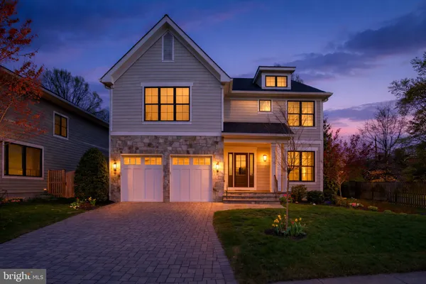 $2,250,000 | 2421 North Buchanan Street, Arlington, VA 22207