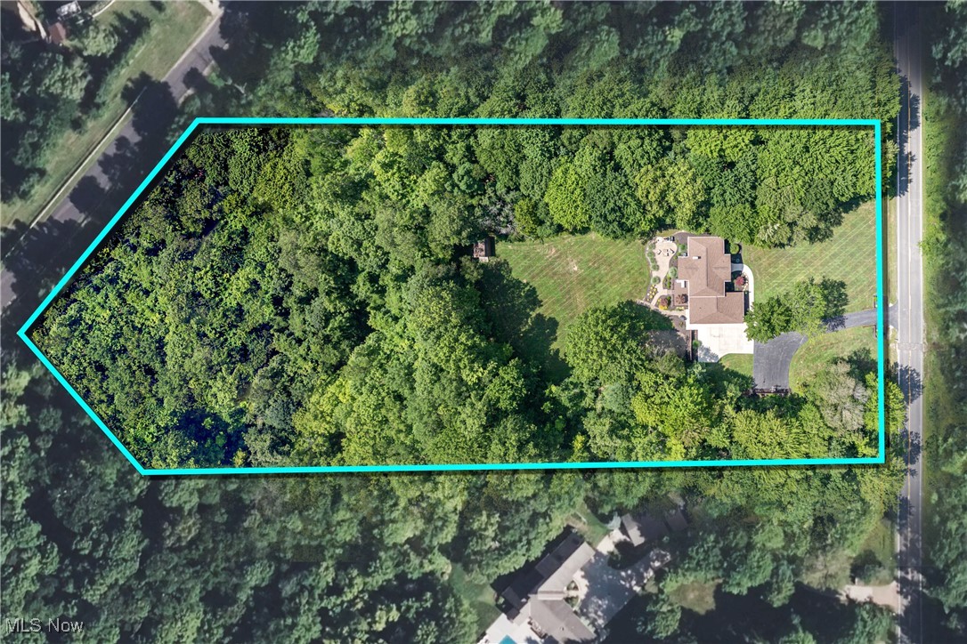 5196 Townsend Road Richfield, OH 44286 - Photo 5 of 49 3.56 Private Acres.