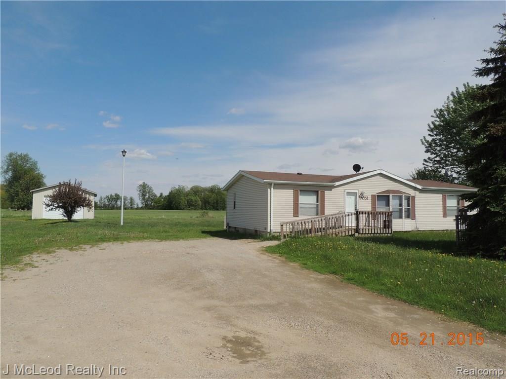 9051 Bray Road Millington, MI 48746 - Photo 5 of 26 05 20 2015 166.JPG