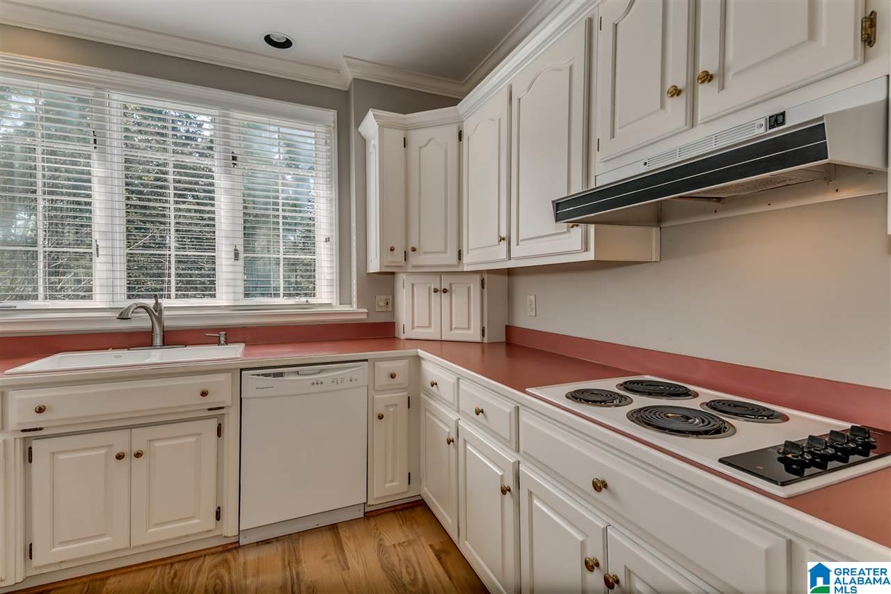 1015 Valley View Road Pelham, AL 35124 - Photo 23 of 42