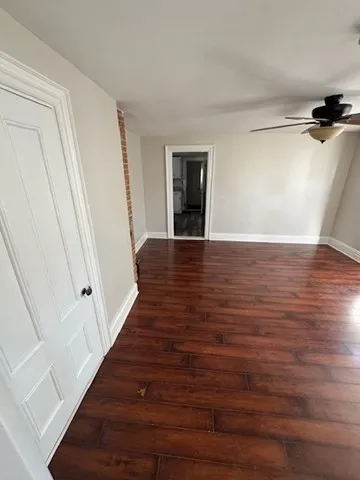 $2,800 | 7 Cushing Street, Unit 1, Amesbury, MA 01913