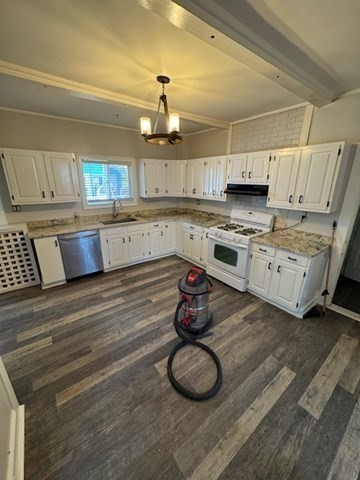 7 Cushing Street, Unit 1 Amesbury, MA 01913 - Photo 17 of 20