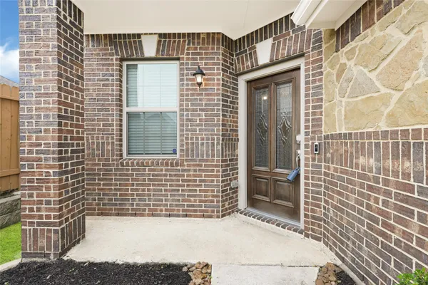 $305,000 | 10314 Lake Huron Drive, Humble, TX 77396