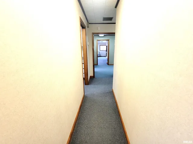 $149,000 | 119 West 2nd Street, Flora, IL 62839