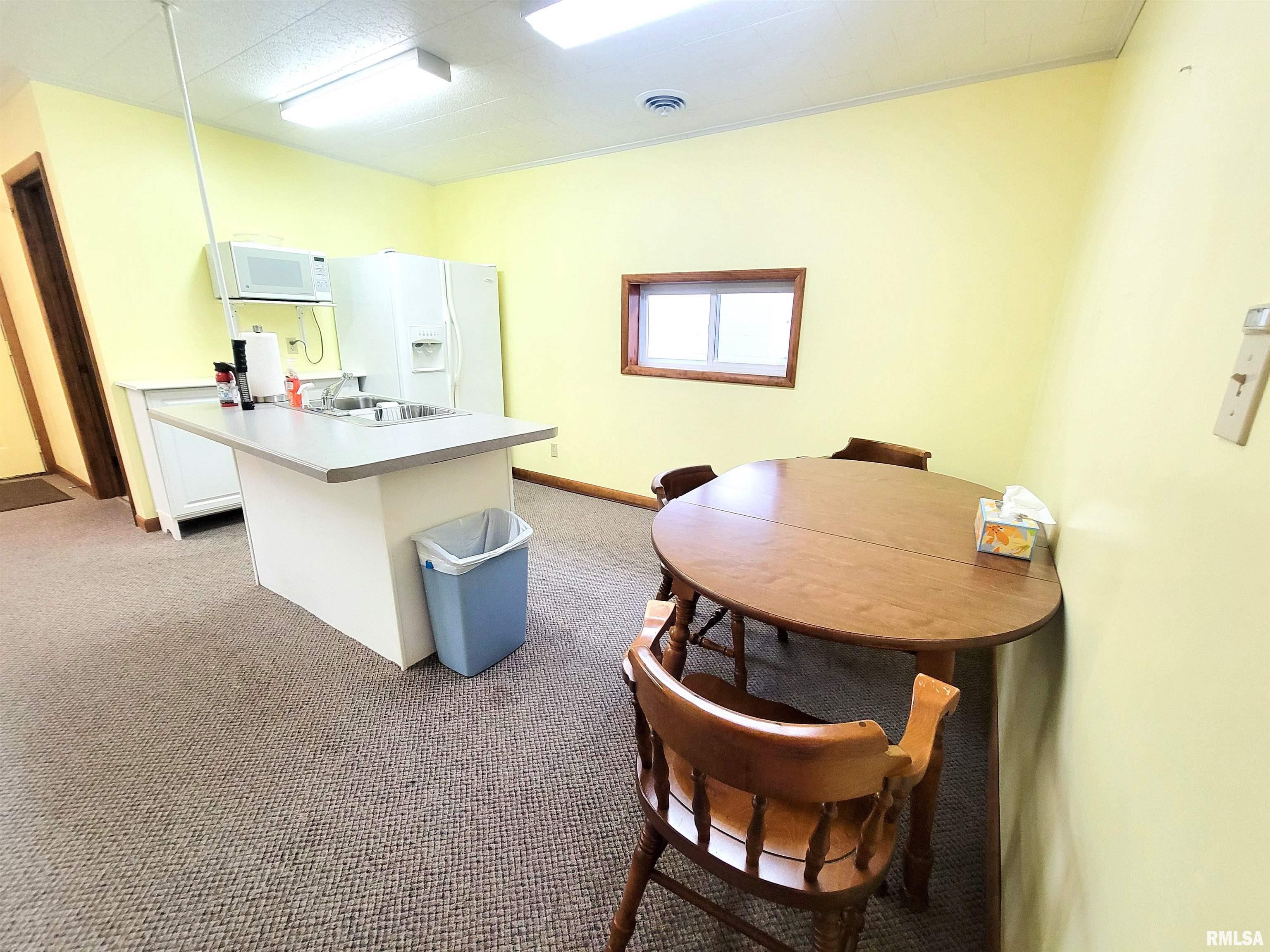 119 West 2nd Street Flora, IL 62839 - Photo 6 of 99