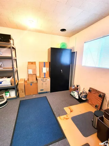 $149,000 | 119 West 2nd Street, Flora, IL 62839