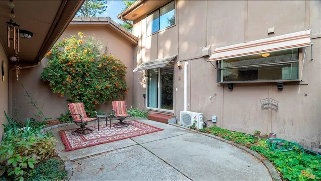 $300,000 | 12515 North Fairwood Drive, Unit 6, Spokane, WA 99218