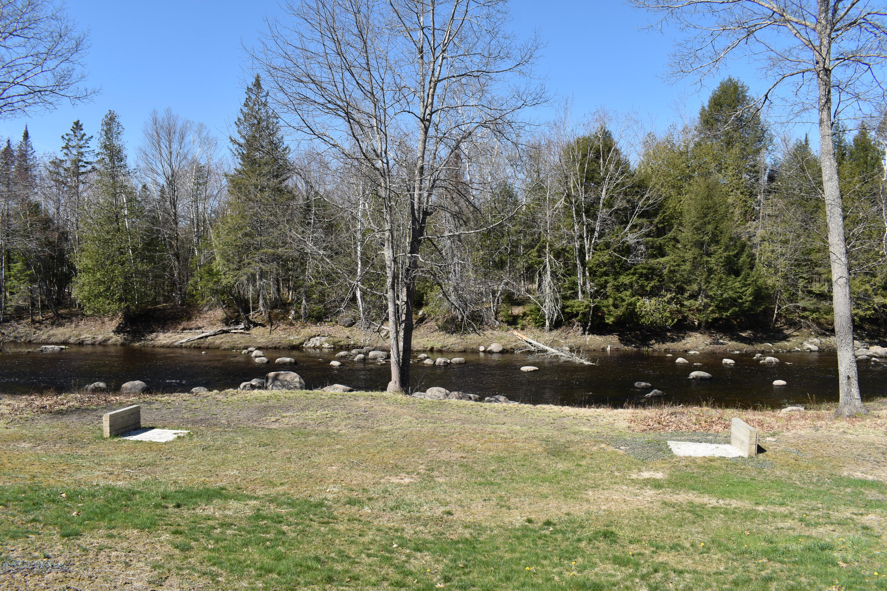 15 Loop Road Lincoln, ME 04457 - Photo 10 of 51 DSC_0147