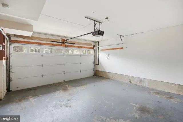 $4,000 | 5113 Knapp Place, Alexandria, VA 22304