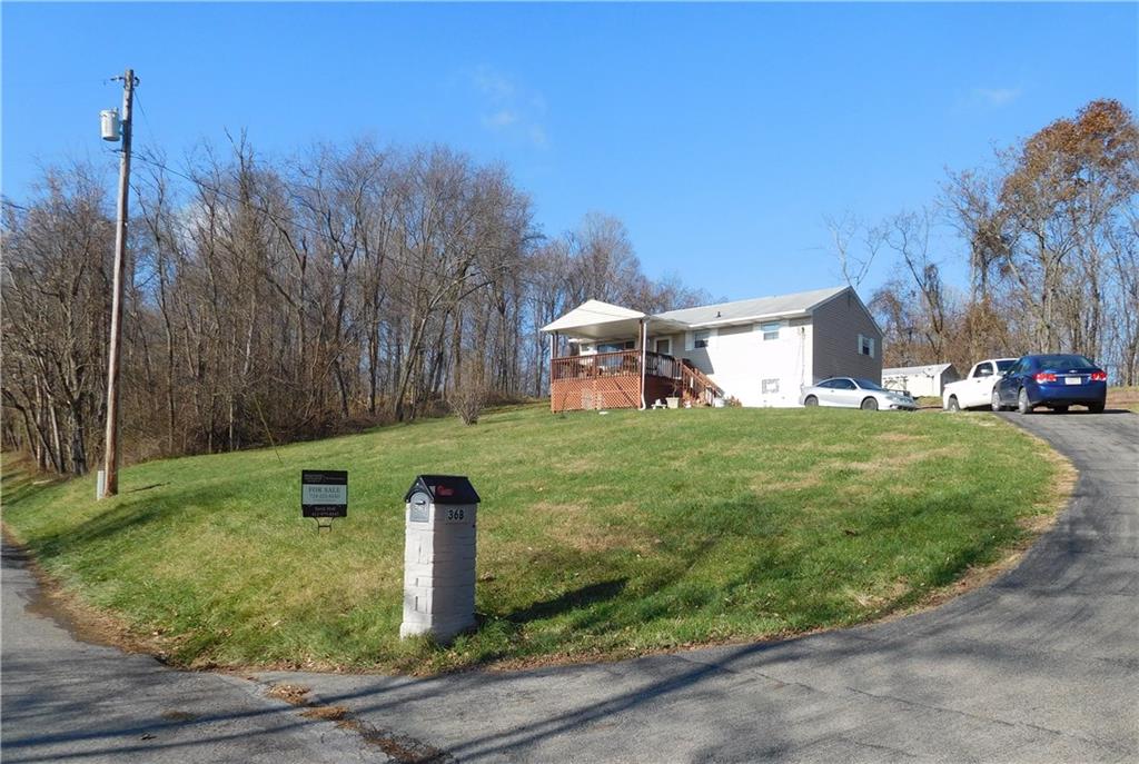 36 B Roberts Road Washington, PA 15301 - Photo 2 of 24