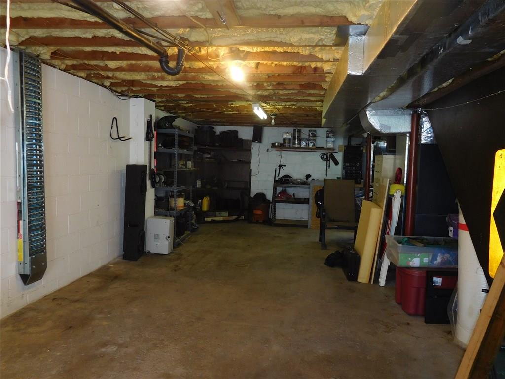 36 B Roberts Road Washington, PA 15301 - Photo 18 of 24