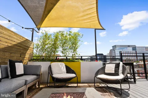 $829,000 | 1126 5th Street Northwest, Unit 4, Washington, DC 20001