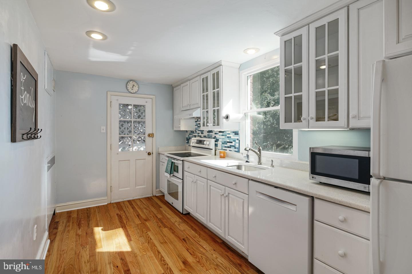 1504 Cliff Road Wynnewood, PA 19096 - Photo 10 of 26