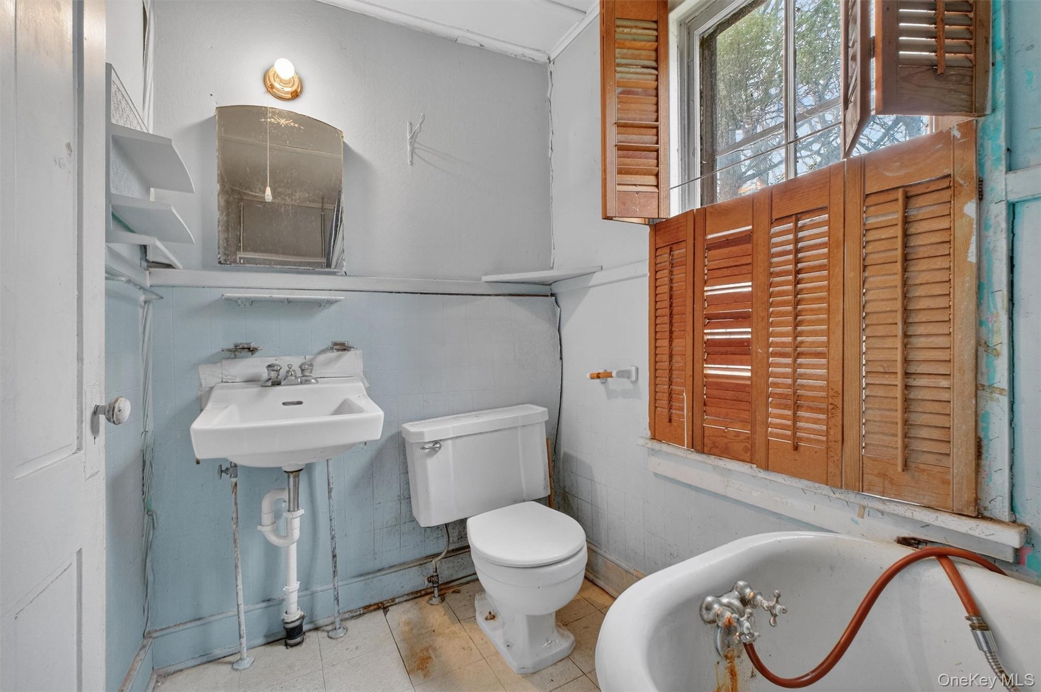 16 Hamilton Road Wappingers Falls, NY 12590 - Photo 11 of 36