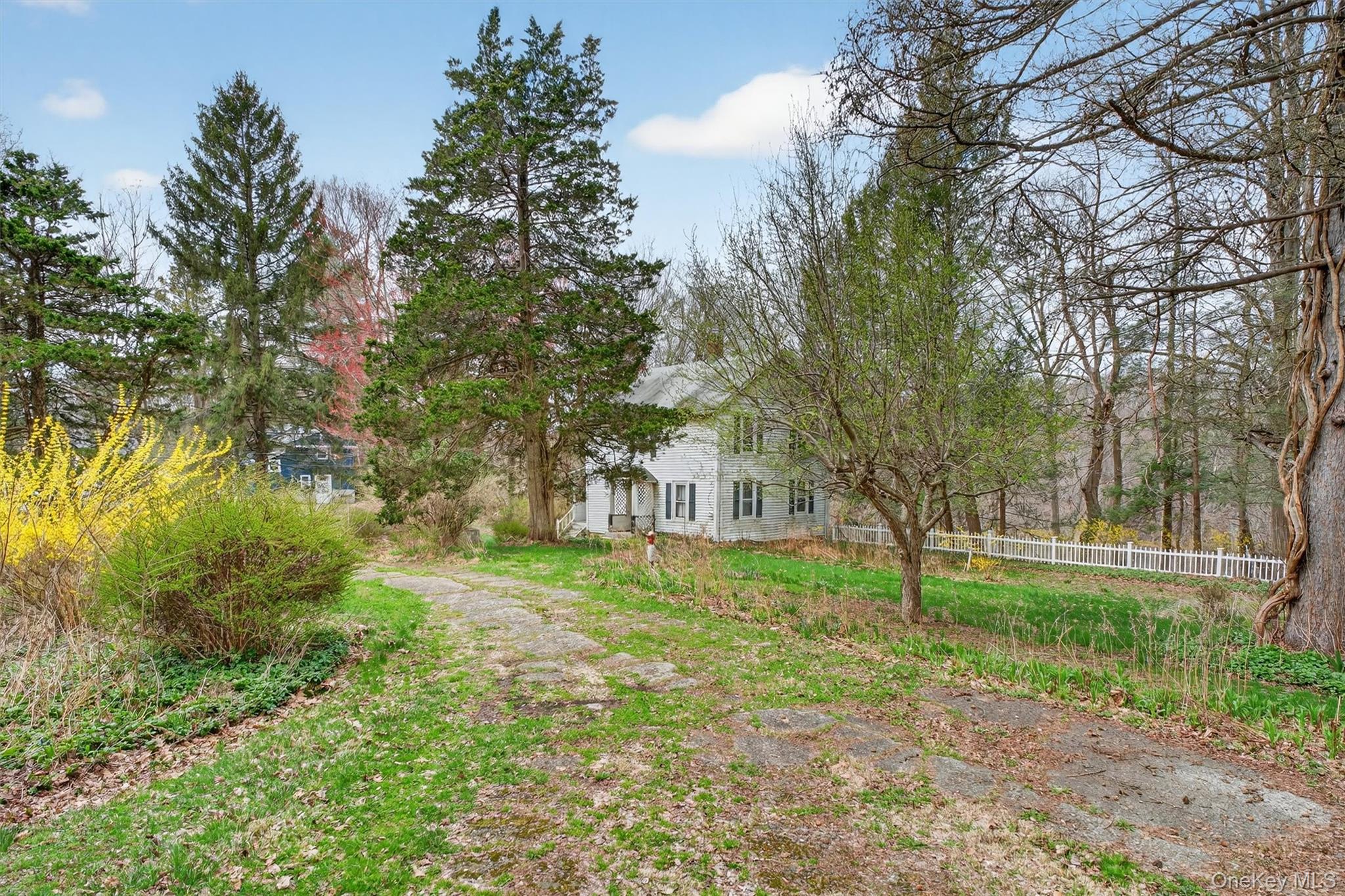 16 Hamilton Road Wappingers Falls, NY 12590 - Photo 25 of 36