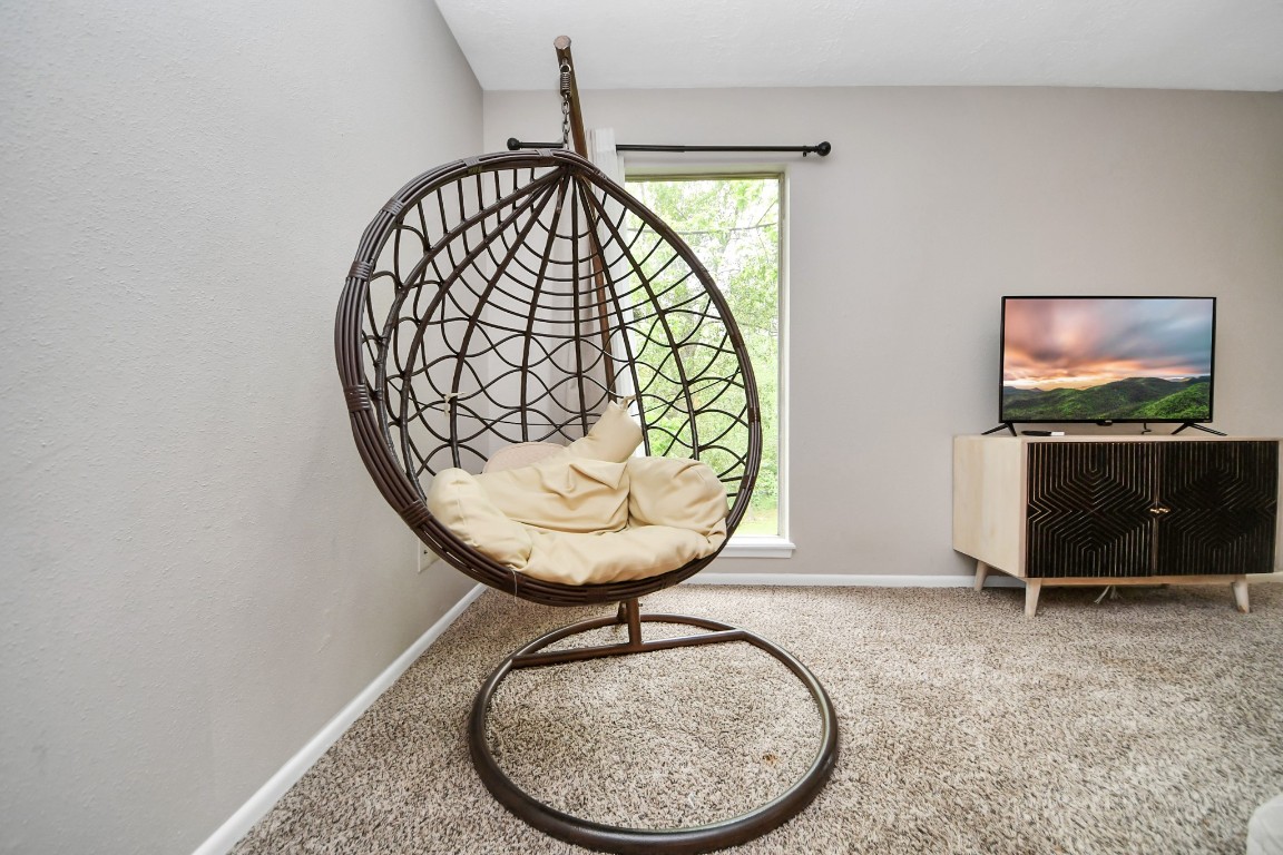 25803 Timber Lakes Drive Spring, TX 77380 - Photo 38 of 48 a view of a livingroom with furniture