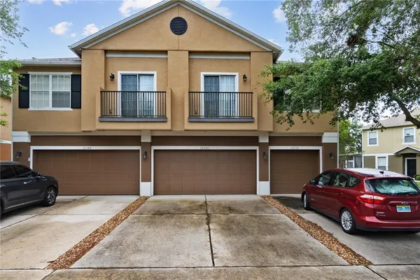 $329,900 | 15350 Oak Apple Court, Unit 17B, Winter Garden, FL 34787