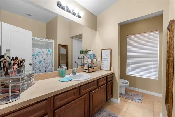 $329,900 | 15350 Oak Apple Court, Unit 17B, Winter Garden, FL 34787